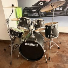 VEND BATTERIE  YAMAHA STAGE